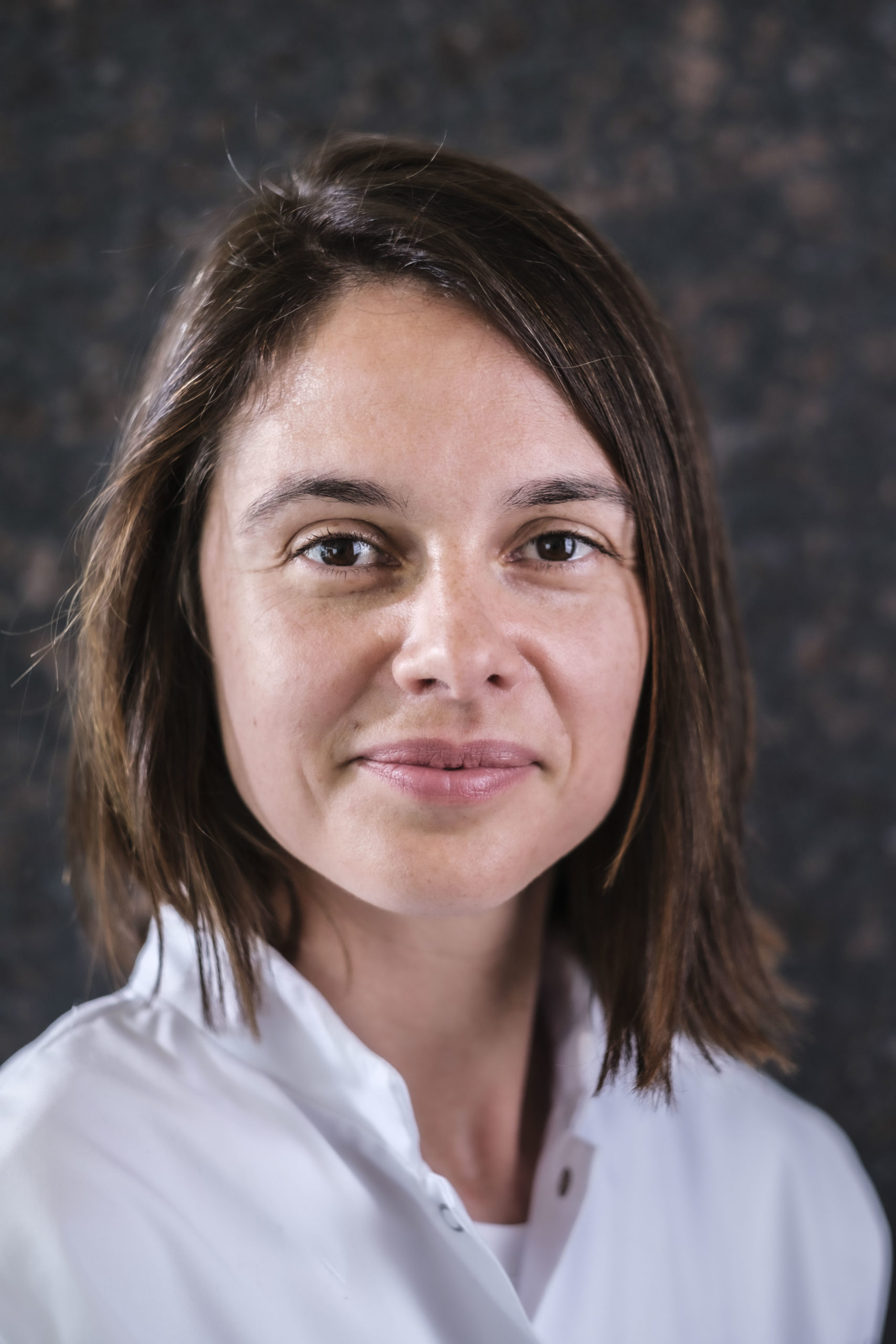 Dr. Alicia Borderé